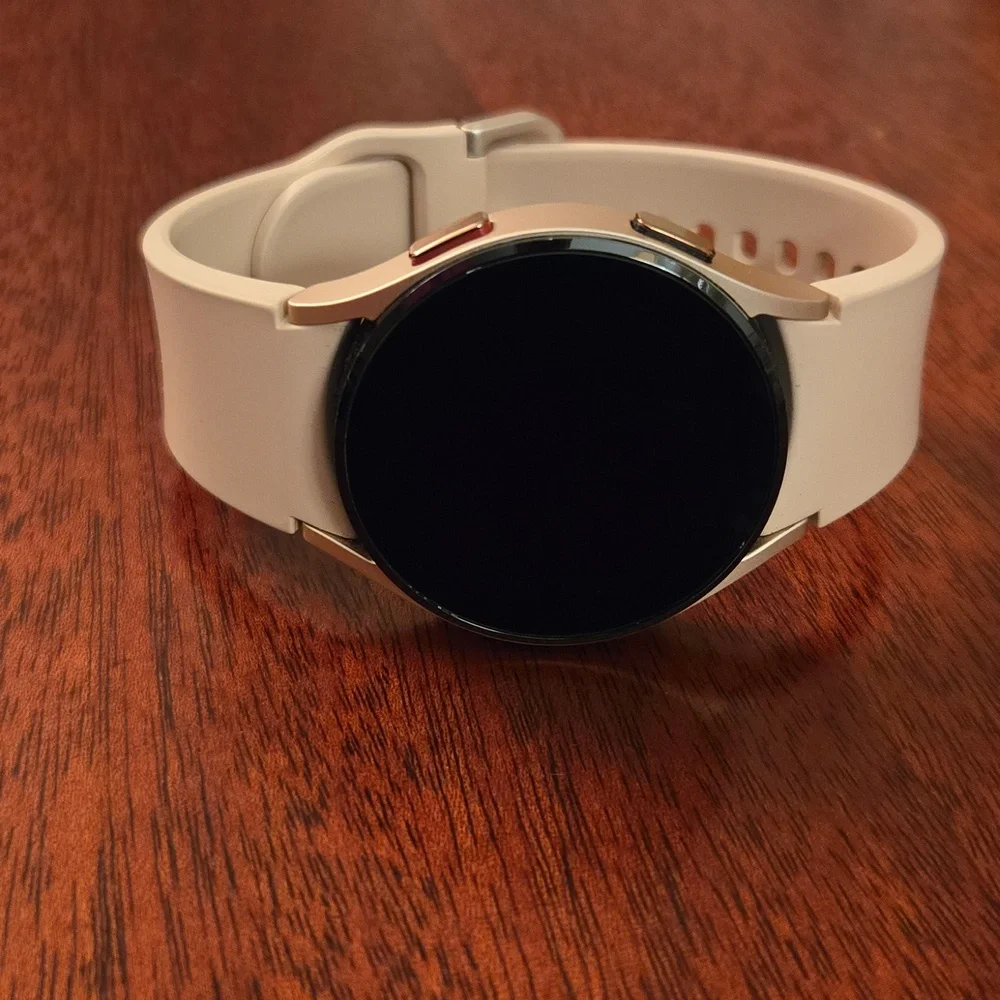 Smart Wearable Watch - White
